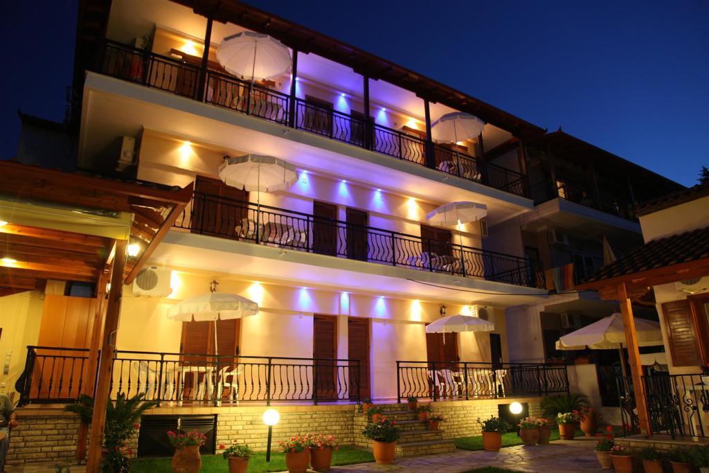 Vasiliki Apartments Platamonas Extérieur photo