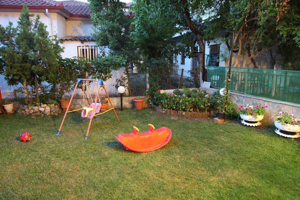 Vasiliki Apartments Platamonas Extérieur photo