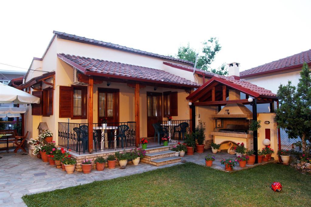 Vasiliki Apartments Platamonas Extérieur photo