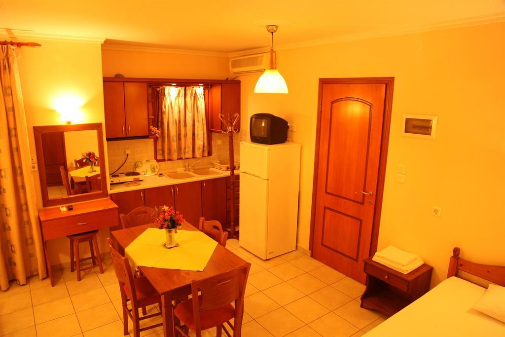 Vasiliki Apartments Platamonas Extérieur photo